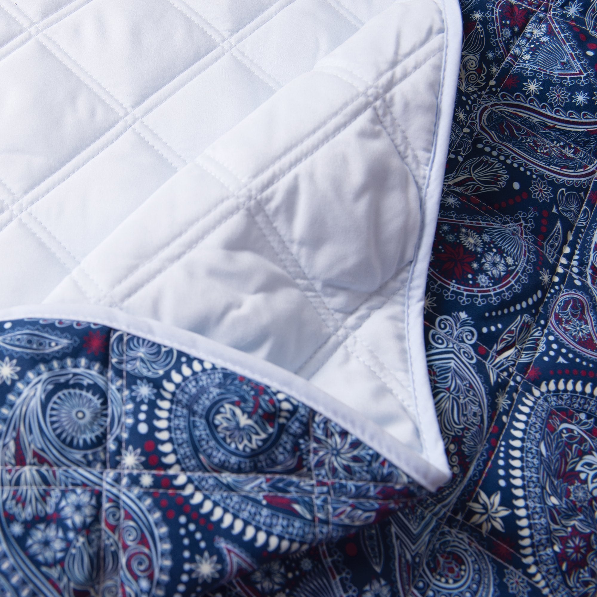 Sheets, Blankets & Accessories Sposh Paisley Collection Blanket